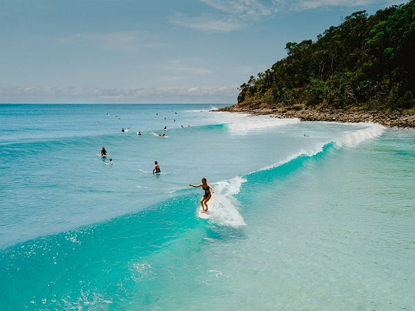 paddle boarding in queensland