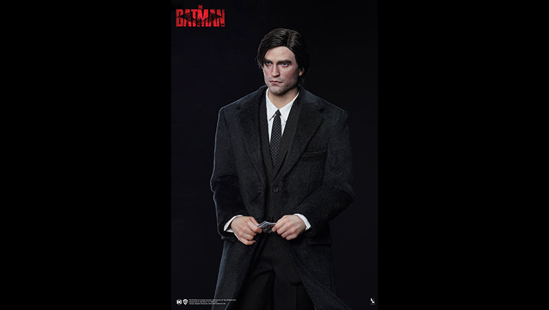 Bruce Wayne Sixth Scale Figure Accessories