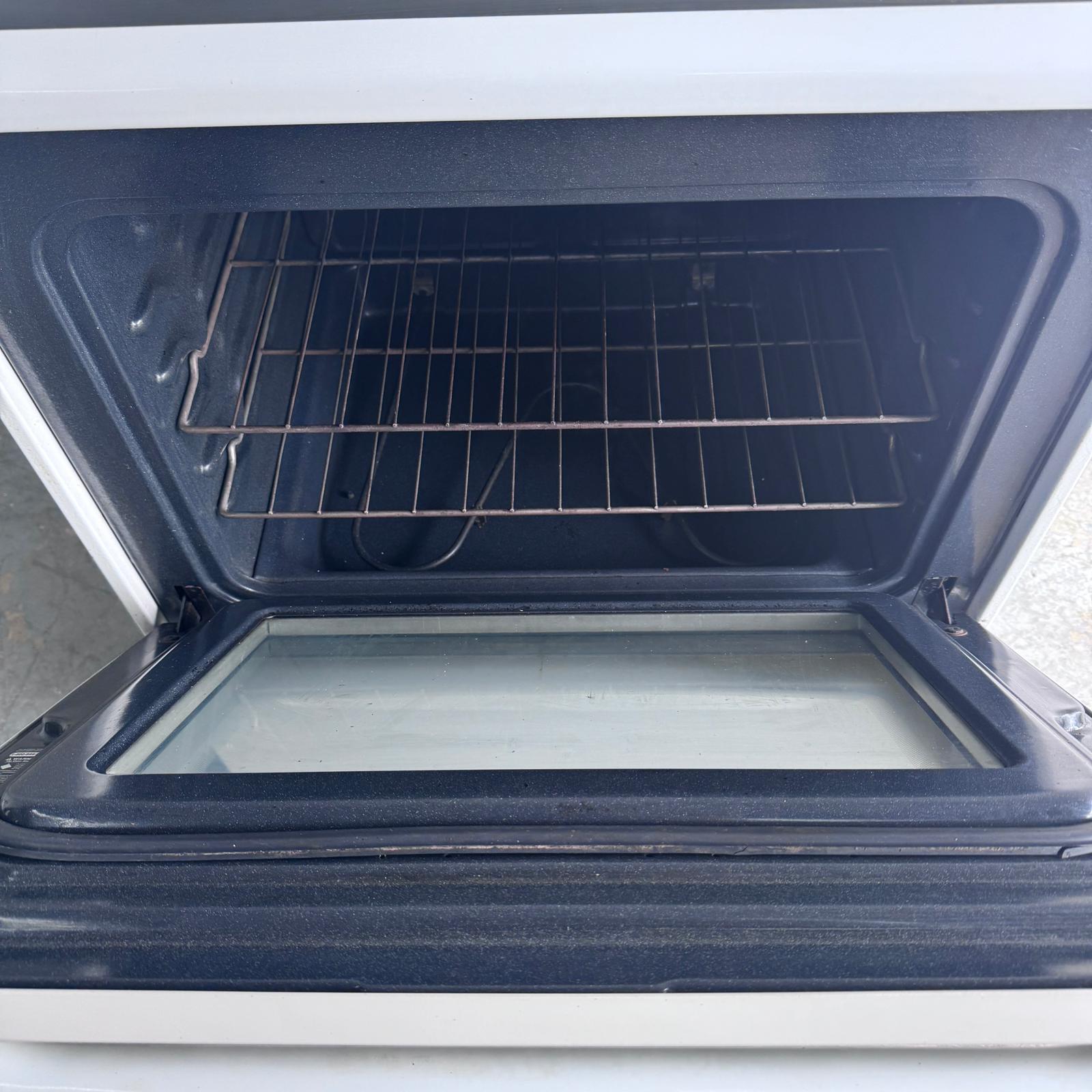 Frigidaire Electric Stove