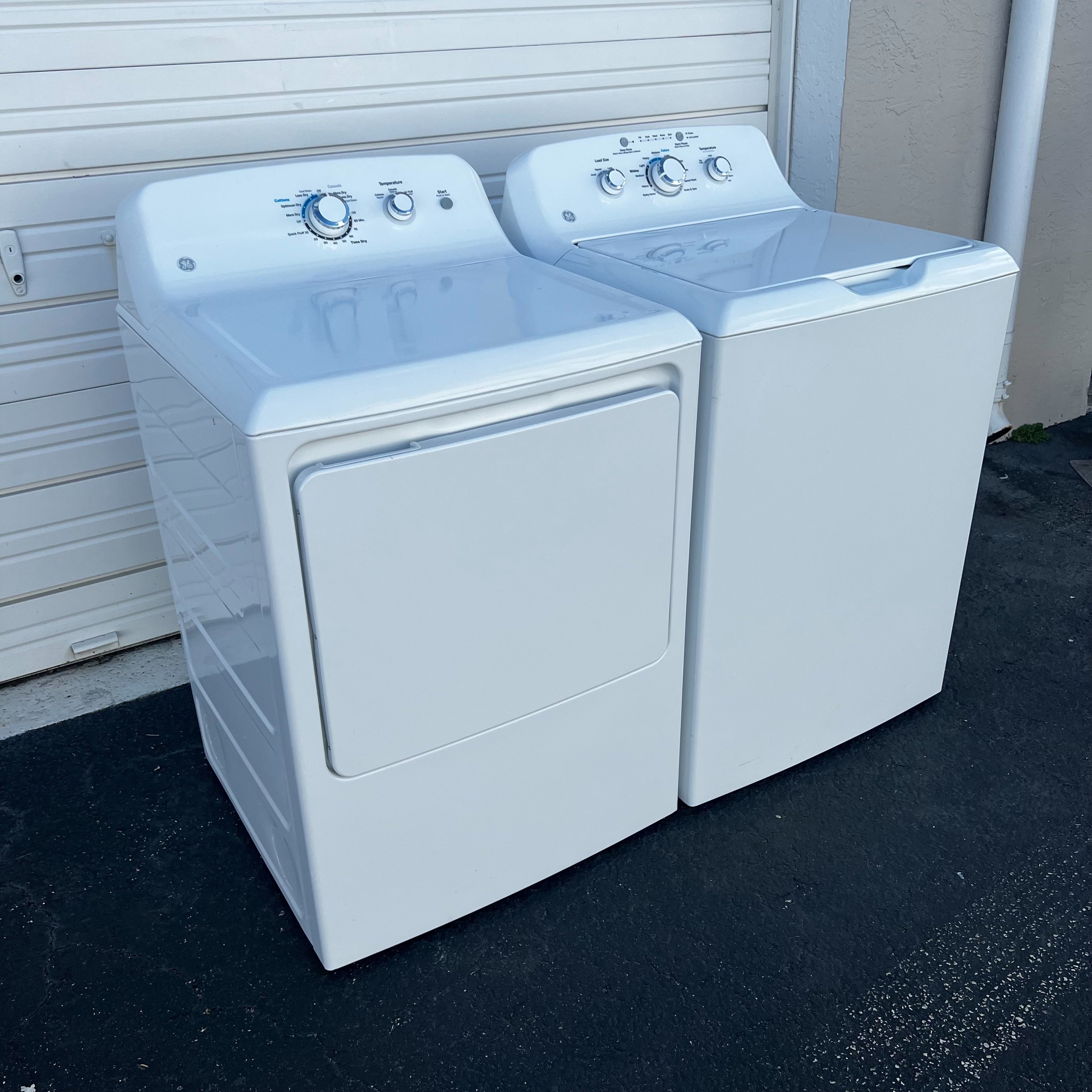 GE Washer and Dryer Set