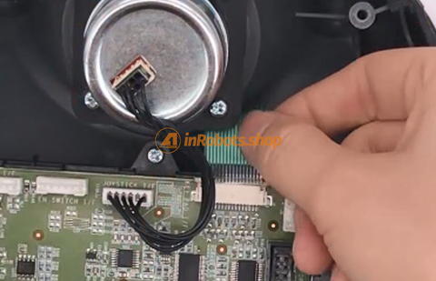 Removing the ABB flex pendant DSQC 679 Keypad Soft Wire