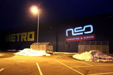 Hiliting_gobo_projector_projection_advertisment_lighting_company_150W_300W_400W