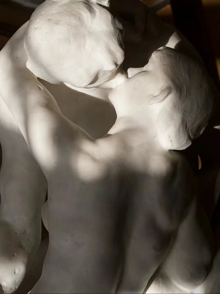 Kiss