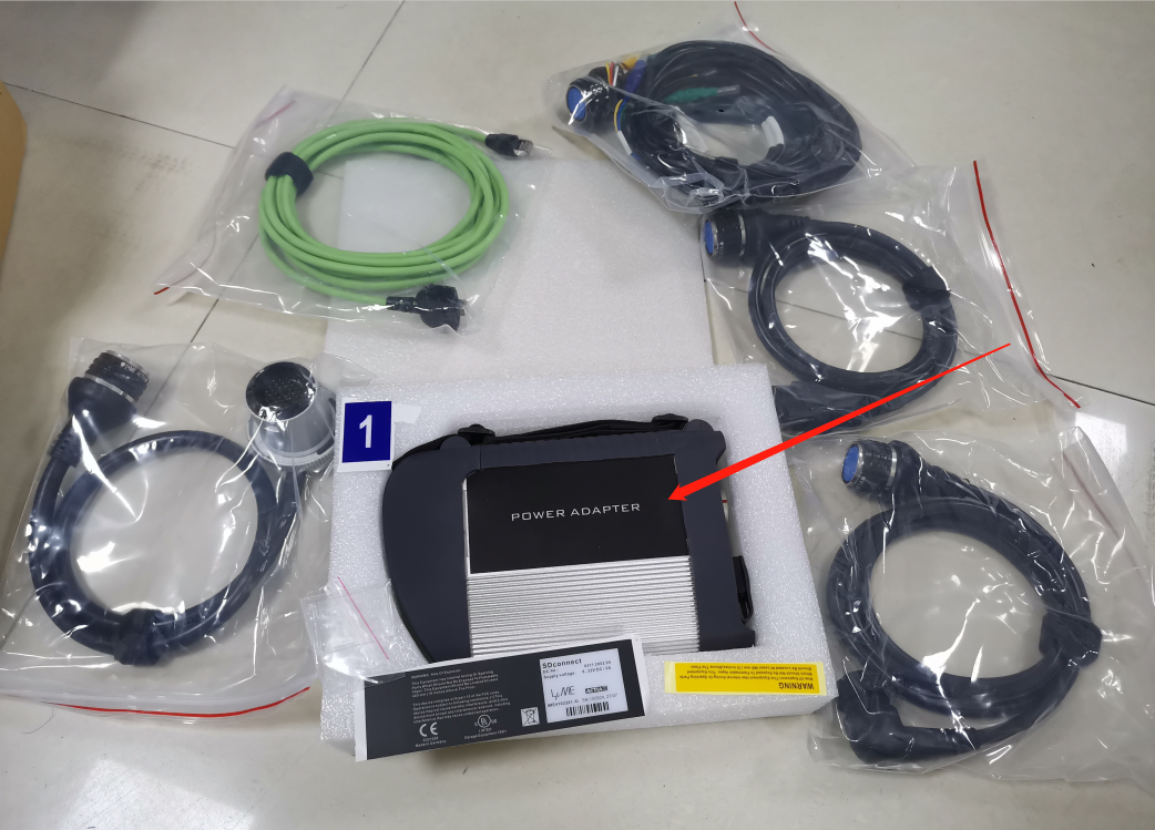 MB Star C4 Logo Hiding Way