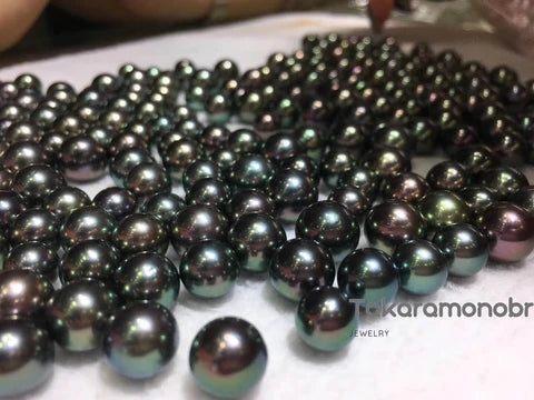 how are black pearls made