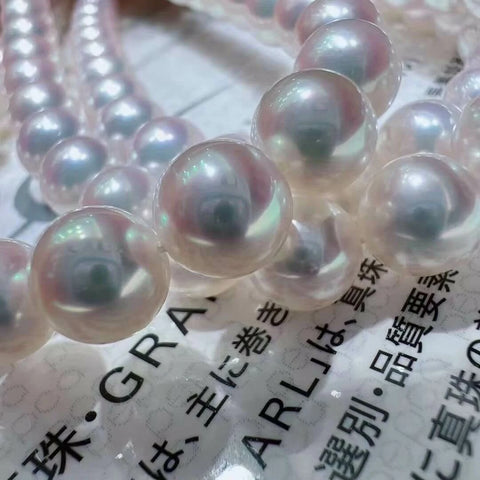 tiny Japanese akoya pearl necklace