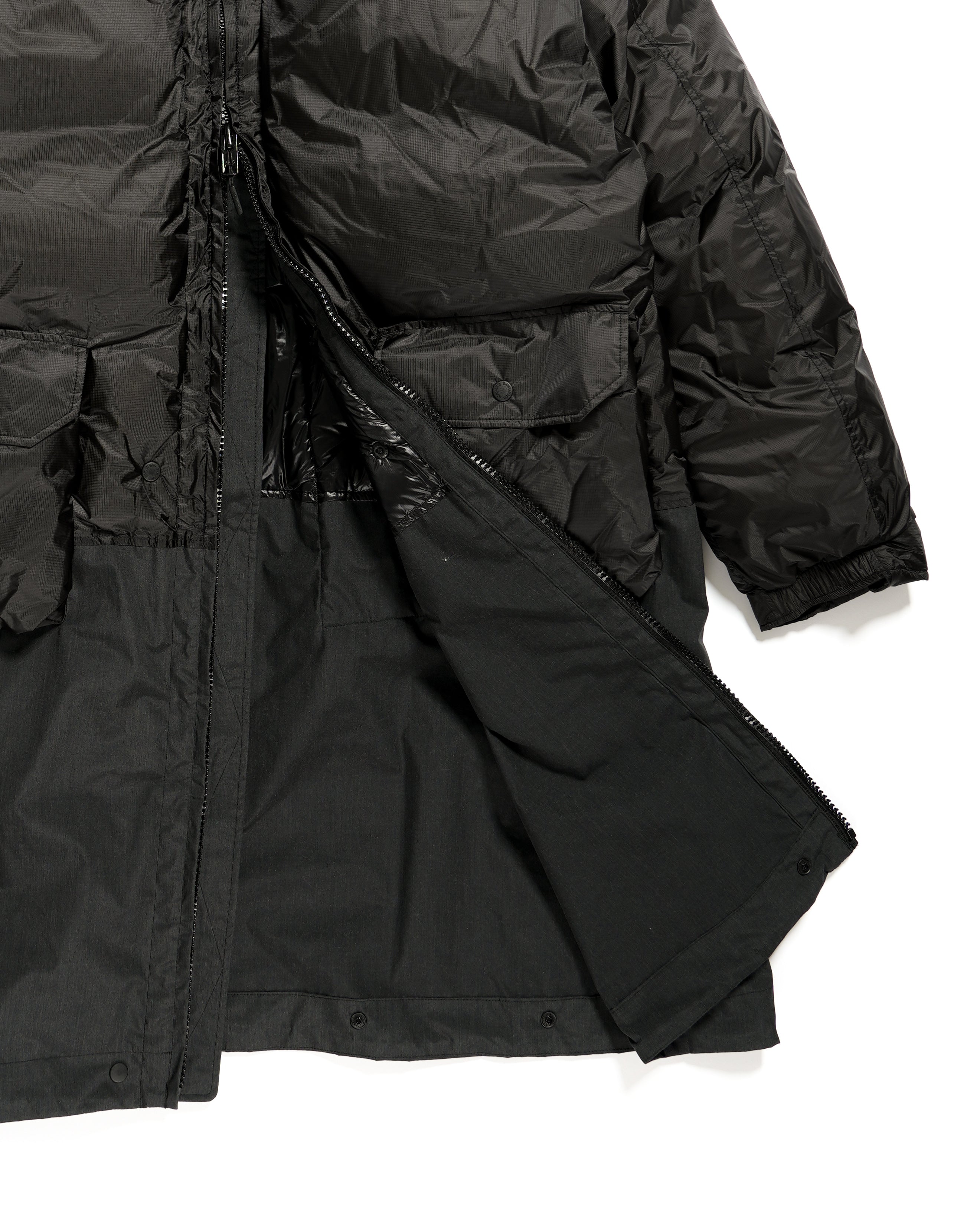 Snow Over Parka - Black - Aurora Light