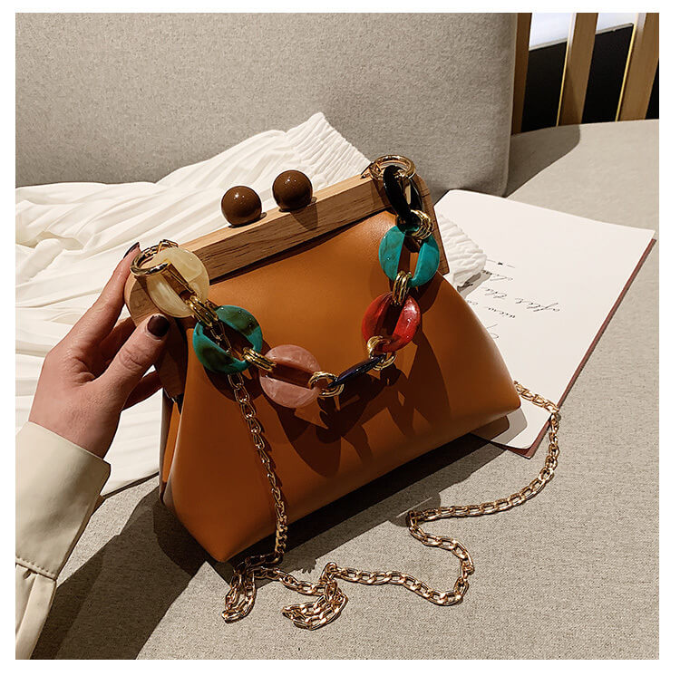 Clutch aus Holz