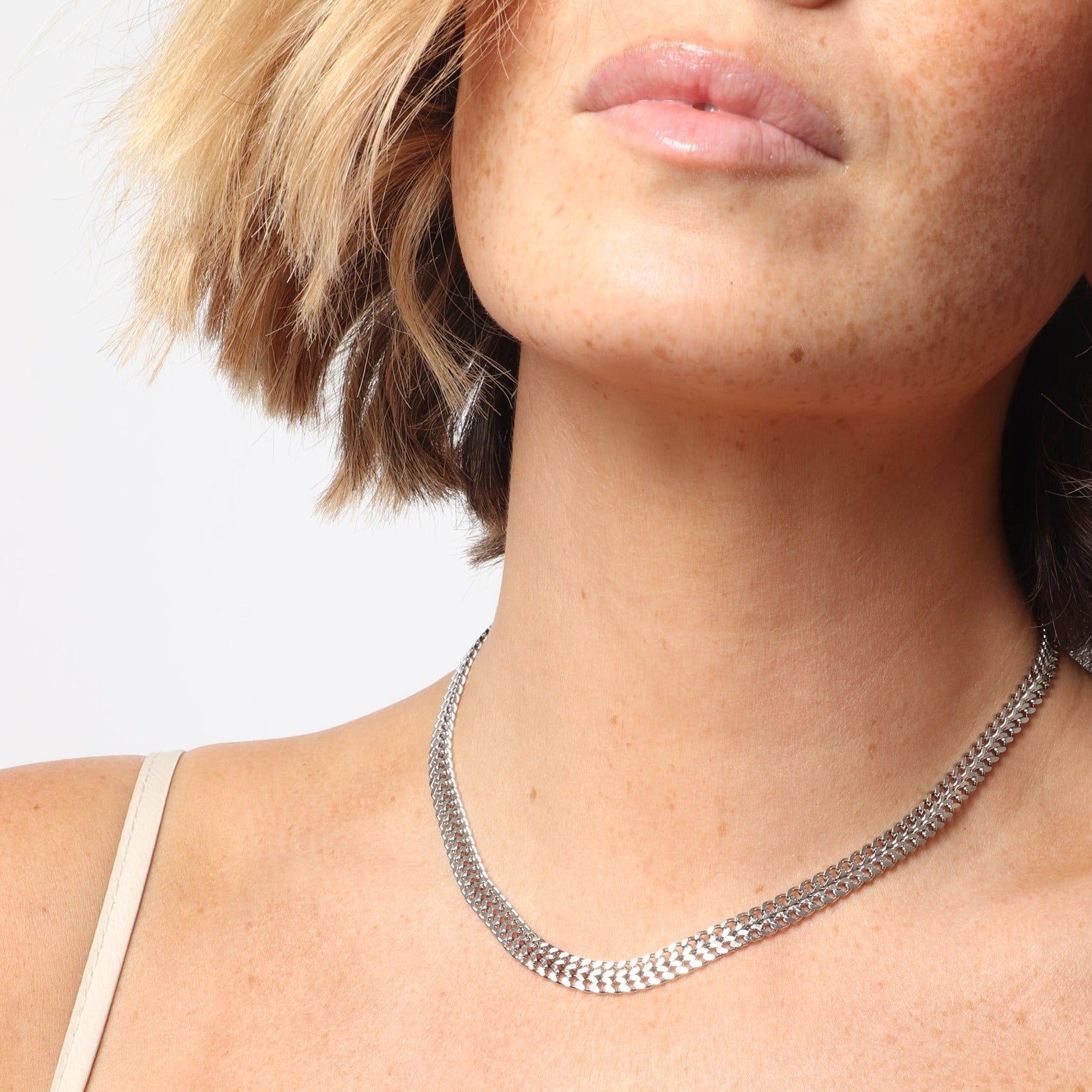 LATTICE CHOKER