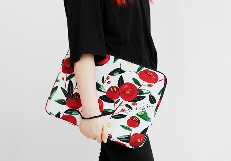 Camellia Floral Graphic Laptop Sleeves 11