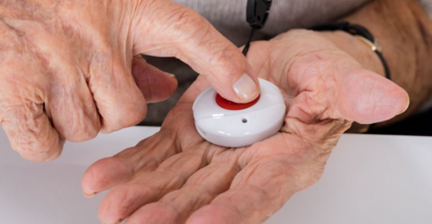 botón de ayuda para personas mayores