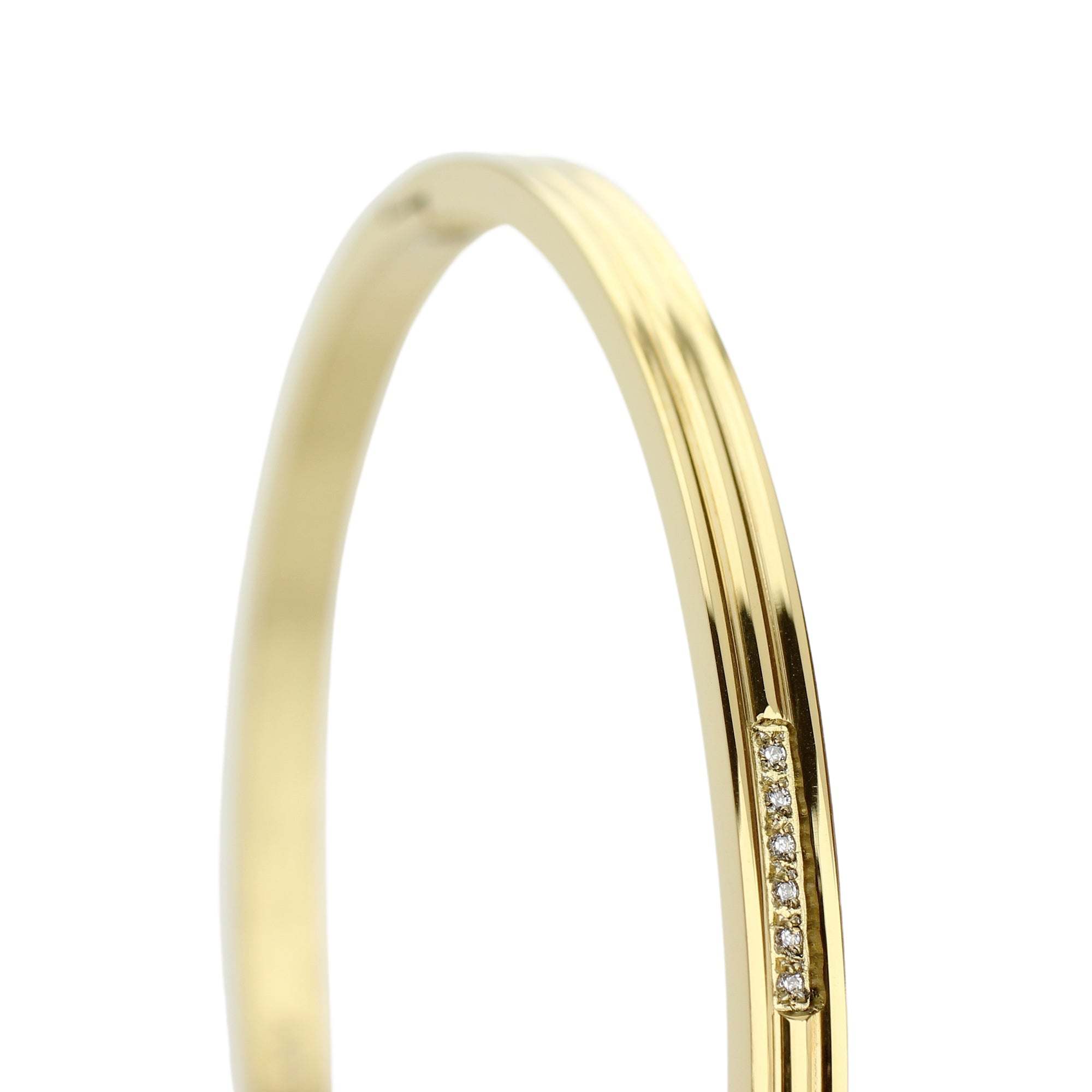 THE THIN BANGLE