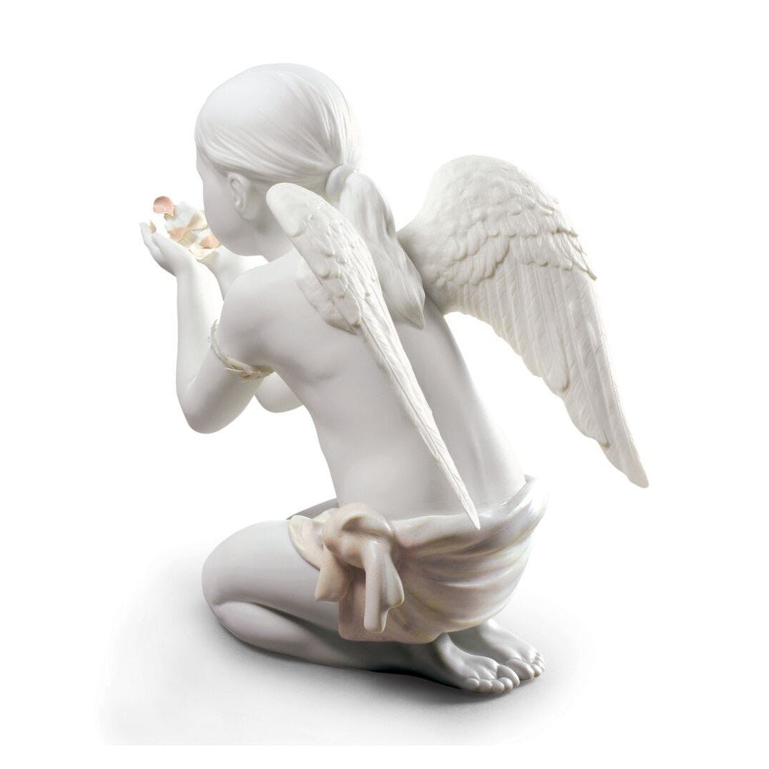 Lladro A Fantasy Breath Angel Figurine