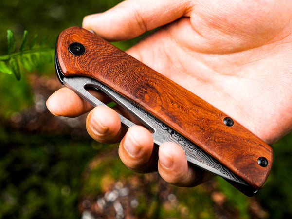 Mustang EDC Damascus Pocket Knife,  Damascus Steel Blade with Rosewood Handle