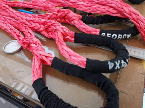 The George4x4 Towing Rope is made of a unique ultra-high molecular weight polyethylene material (UHMWPE), known as Dyneema/Spectra or high-modulus polyethylene (HMPE). High strength and low stretch.  UV resistant, waterproof and more durable Very light, can float in water Both ends have a soft loop and protective sleeves Static Rope Suitable for sailing, off-road towing Fitted for 4WD electric Winch, Hand Winch, Trailer Winch, Towing etc. 16mm, breaking strength 24000kg Australian made, tested