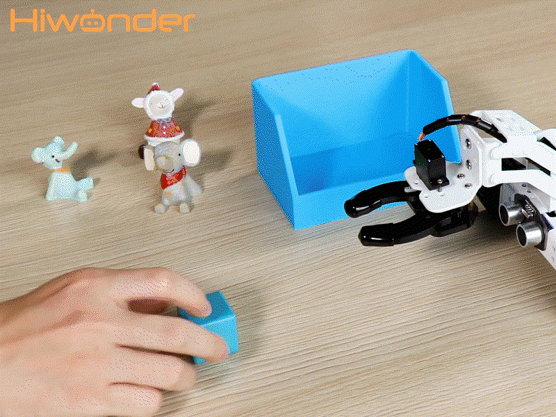 Grab-the-Object-in-a-Certain-Distance-00