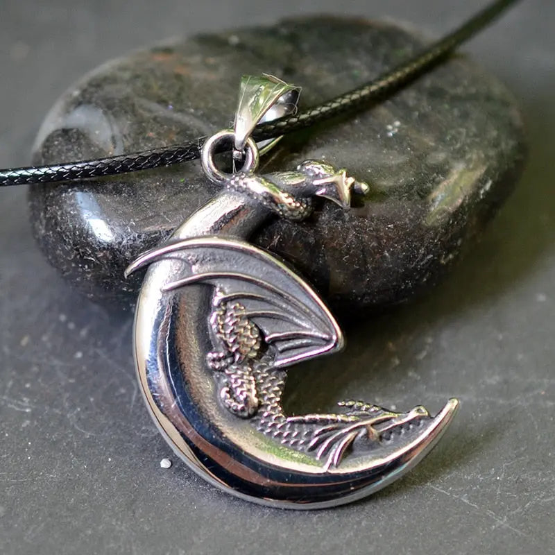 Lunagosa Vintage Dragon Necklace - Dreaming Dragon On Moon