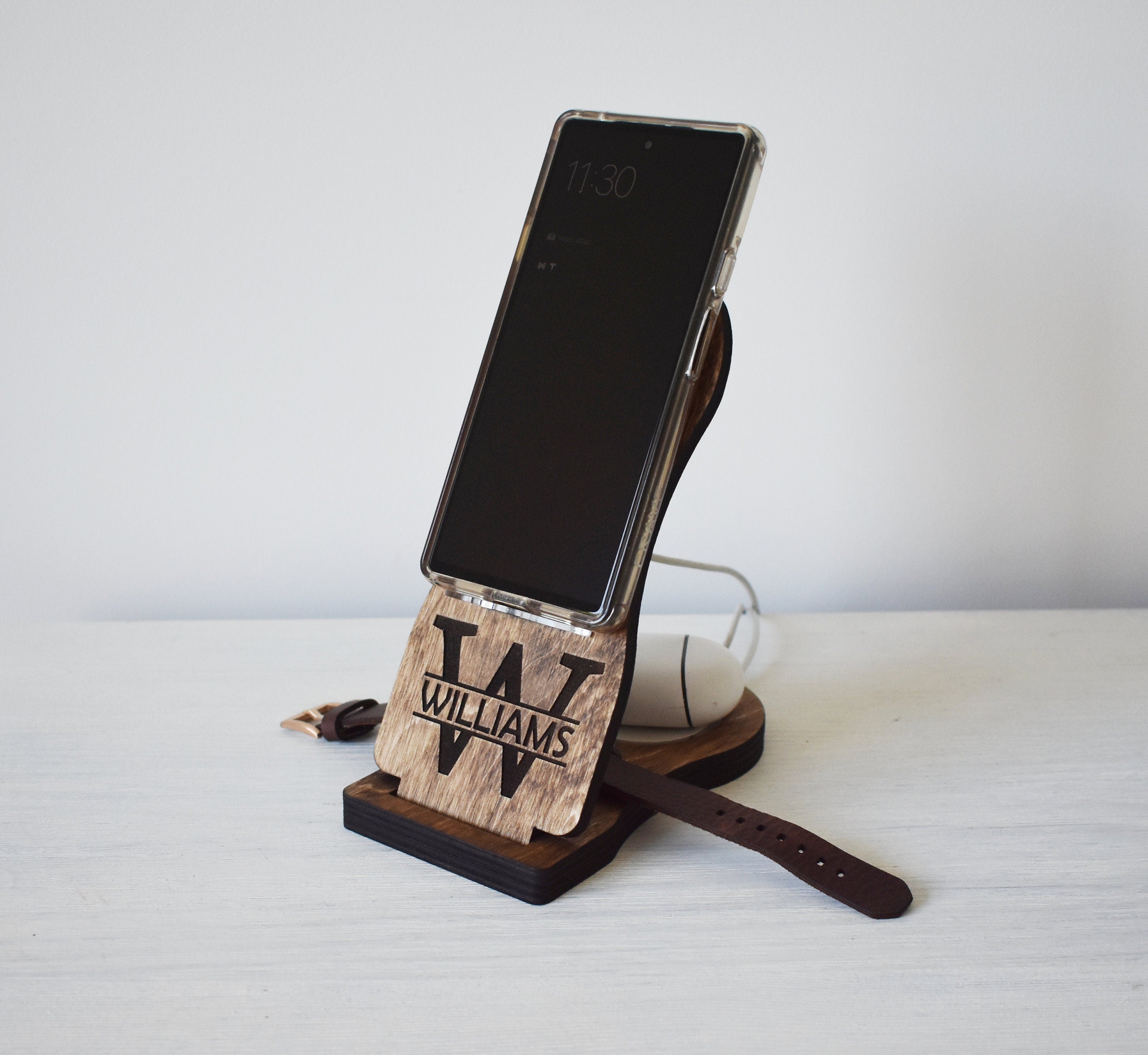 Custom Wireless Charging Station for Smartphone - DK04