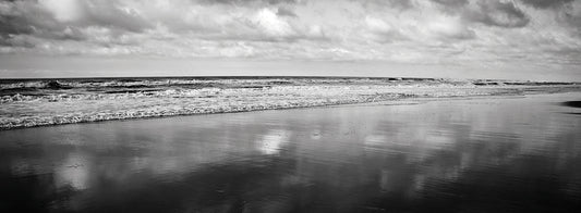 Black and White Shore Waves 2