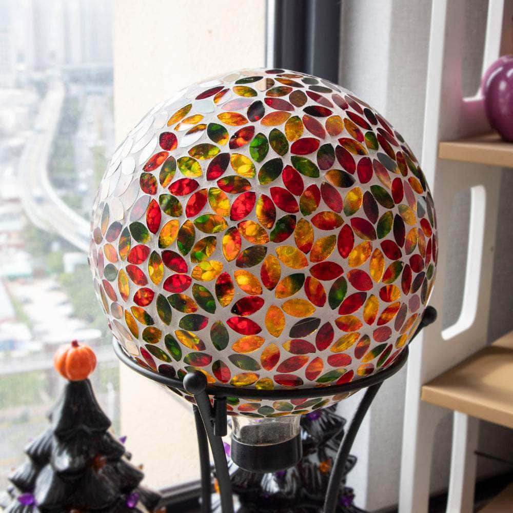 Gazing Globe With Leaf Pattern Ferrisland