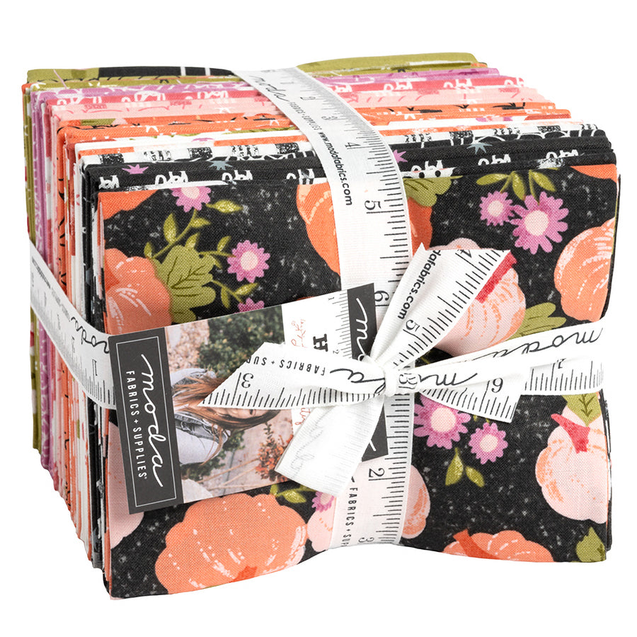  Hey Boo Fat Quarter + 1 Panel Bundle 