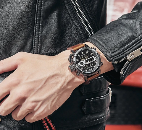 Uhr mit Lederarmbändern