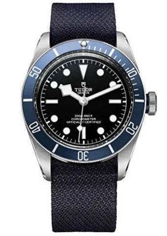 Tudor Heritage Black Bay