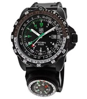 Luminox 8832-MI.