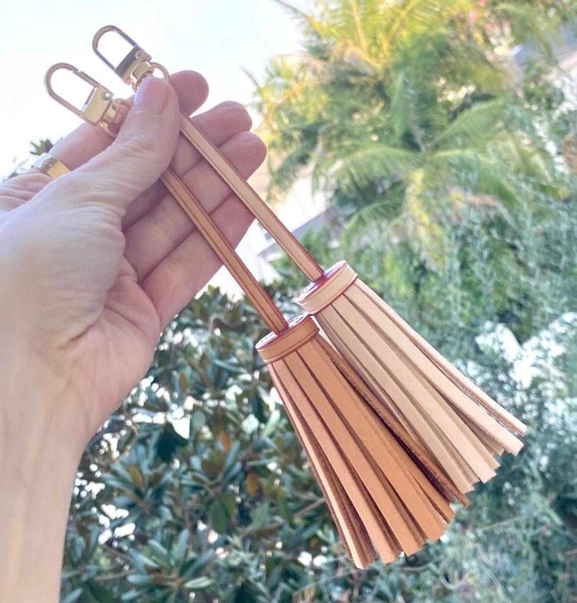 Vachetta Leather Long Tassel Bag Charm- Natural Vachetta or Tanning Honey Patina - For Pochette - Clutch- Hand Bag / Tassel- Charm