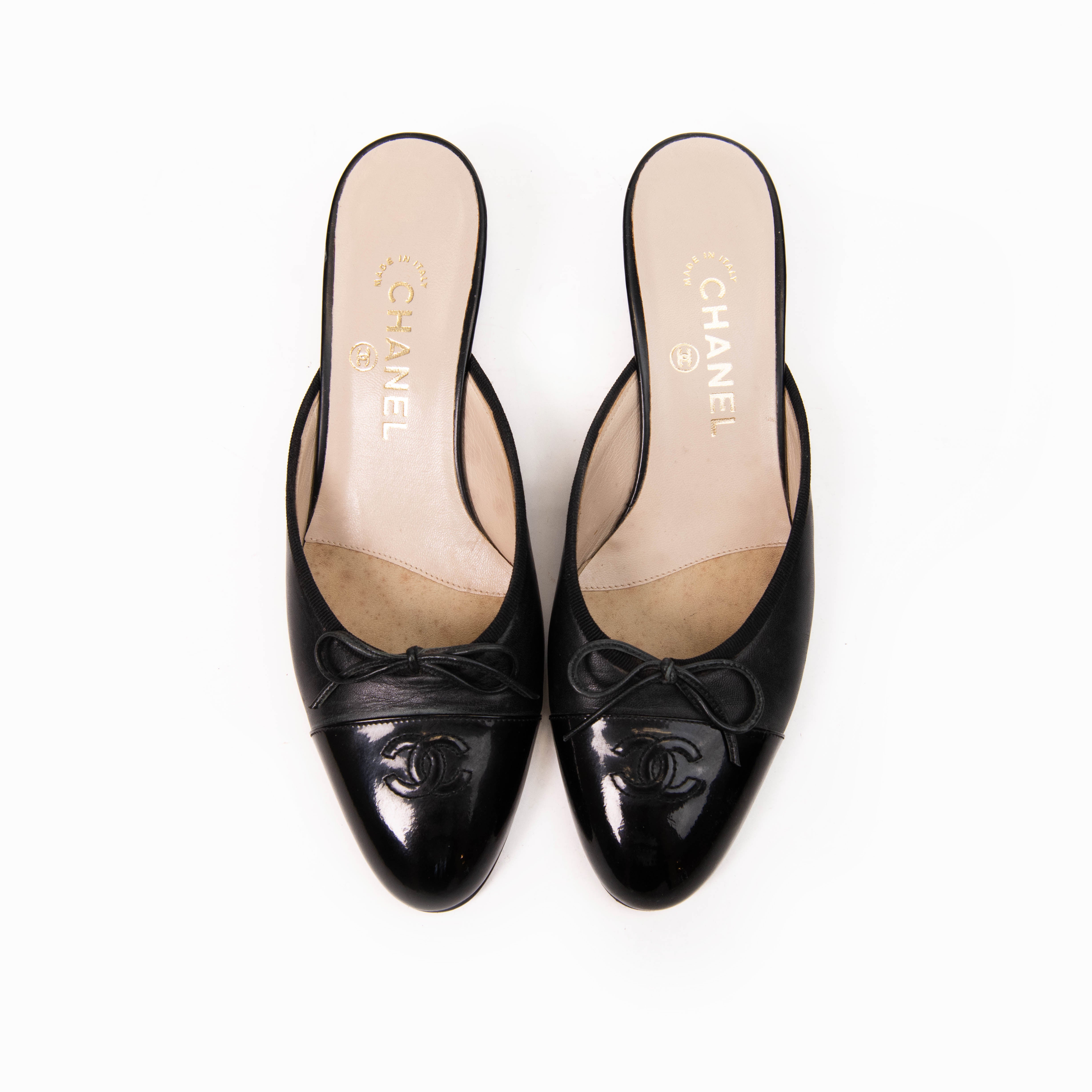 Chanel Black Leather Kitten Heels Mules Size 38.5