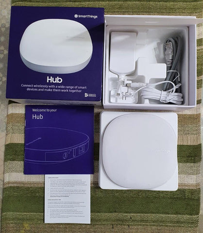 SAMSUNG 3rd Generation SmartThings Hub, White