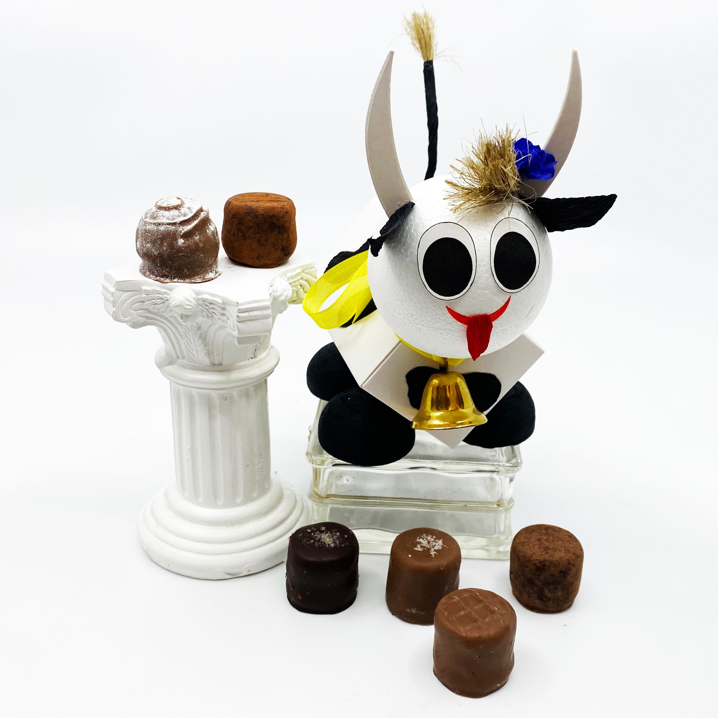 6 Piece Cow Truffle Box