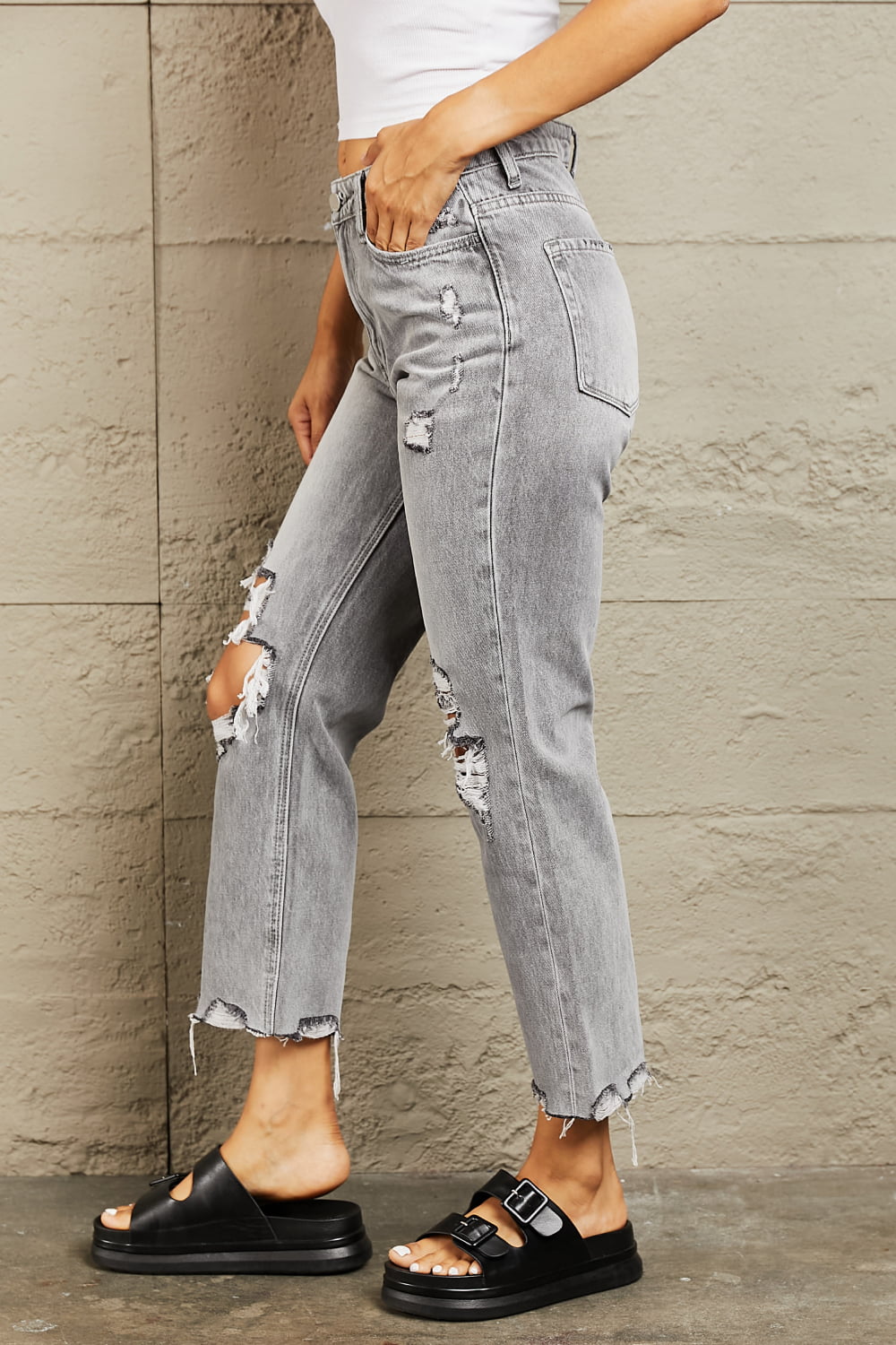 Cassie - High Waisted Cropped Straight Jeans - Bayeas