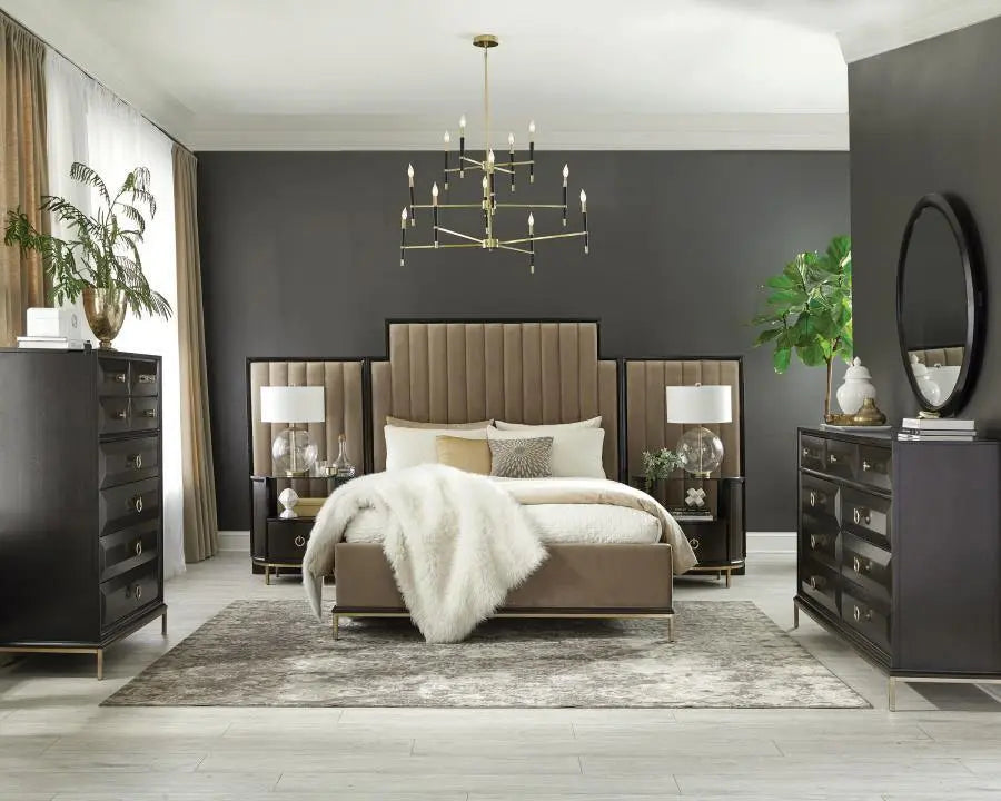 Formosa - 5 Piece Eastern King Bedroom Set - Americano