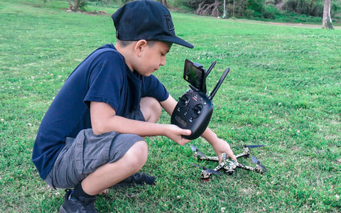 SNAPTAIN SP700 drone with camera photo