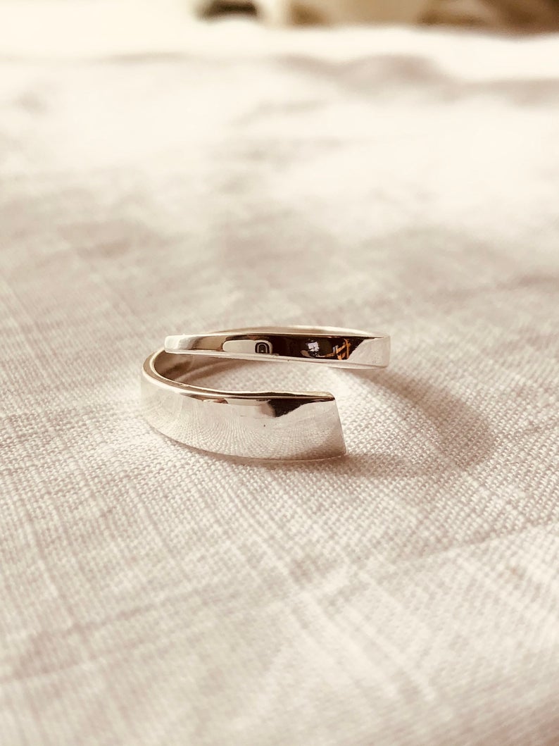 Simple Adjustable Ring