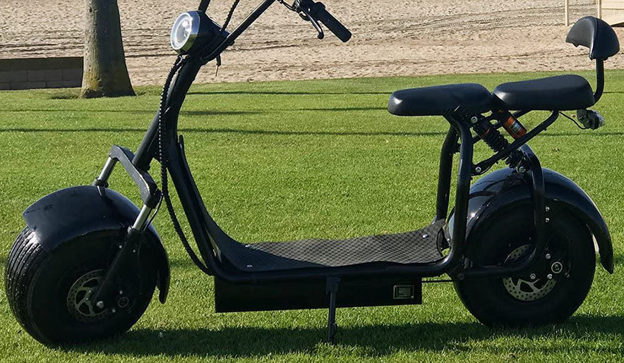 scooter électrique à gros pneus