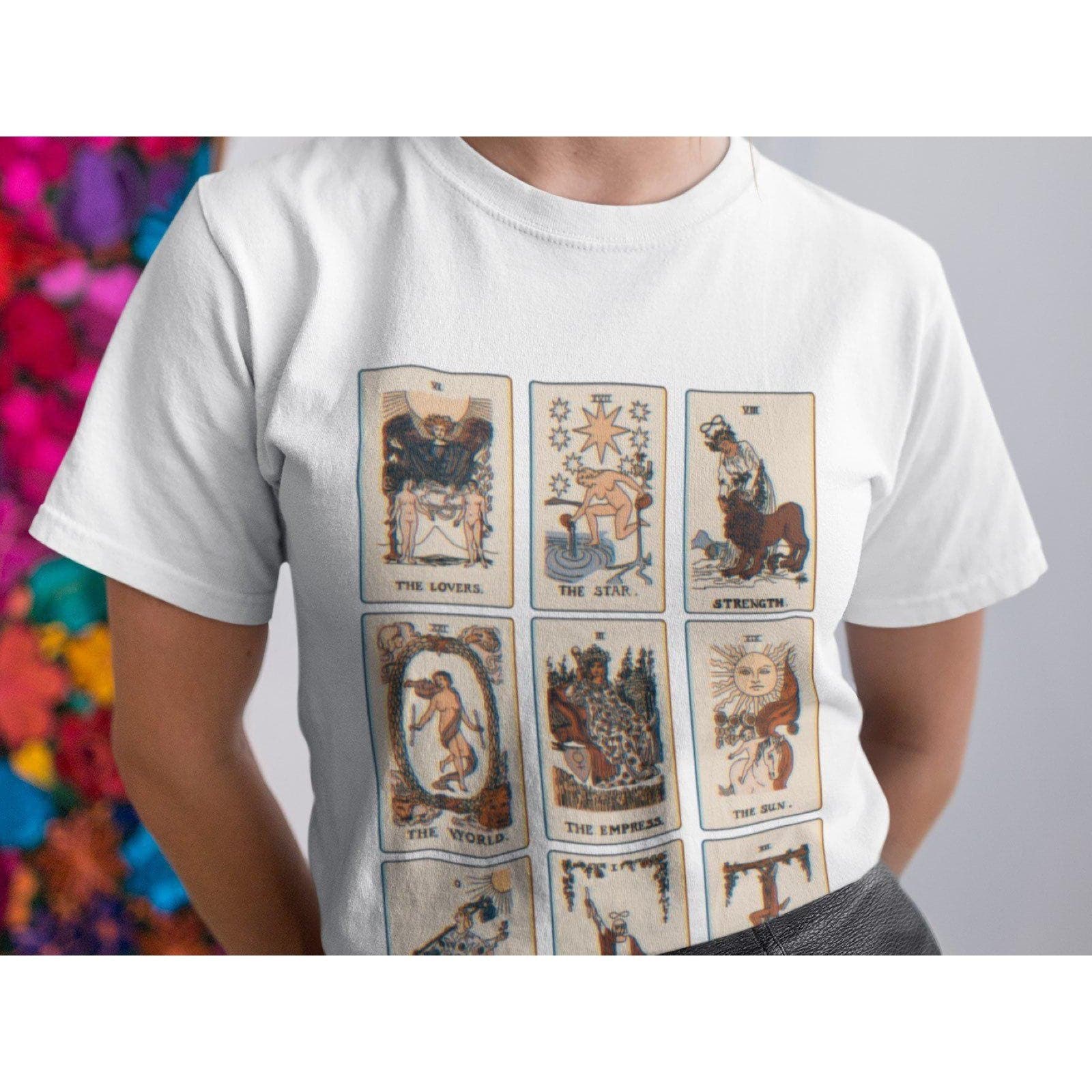Tarot Card Tee Graphic Tshirt For Women Ladies Tee Shirt Aesthetic Witchy T-Shirt With Tarot Cards