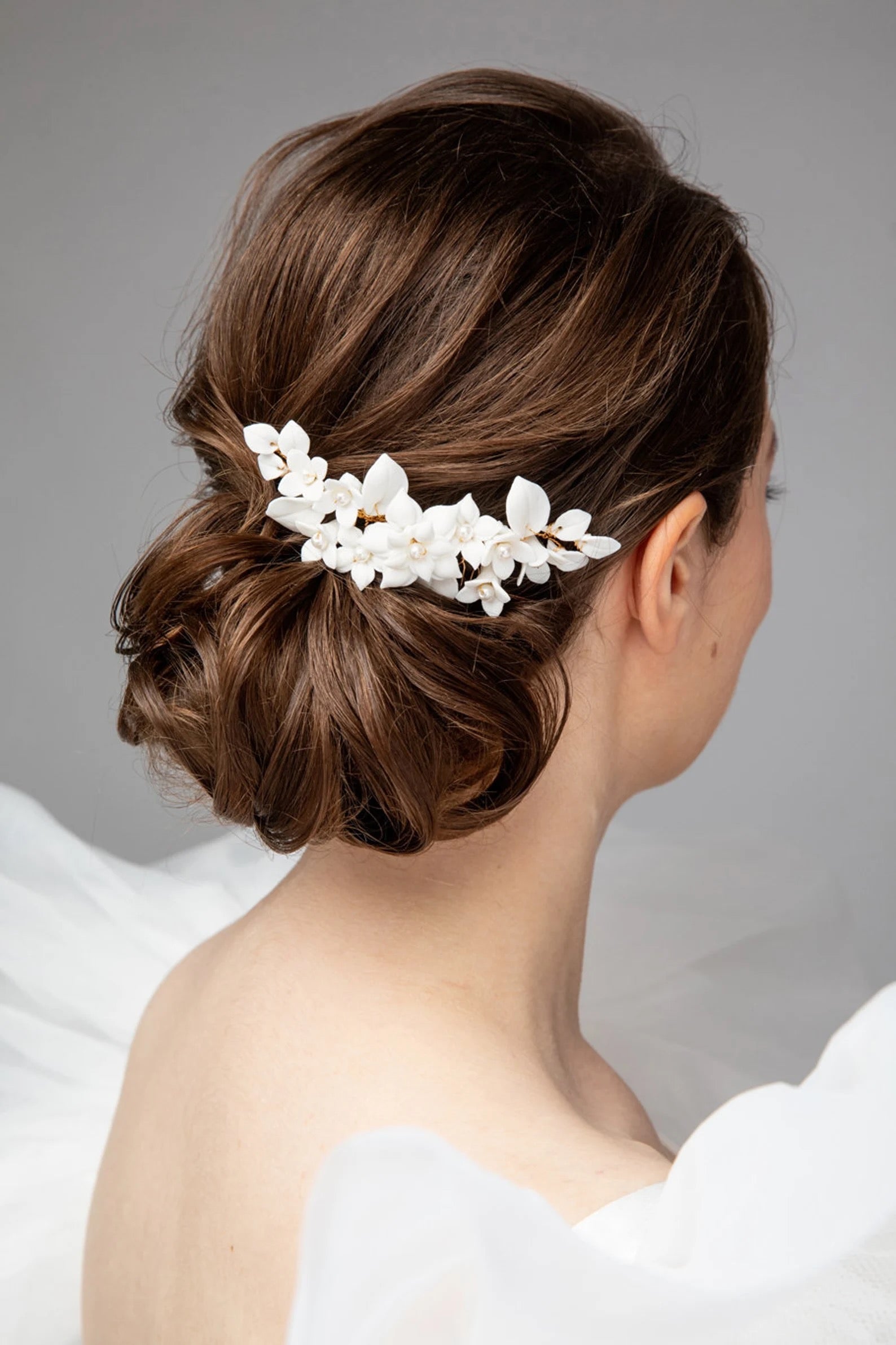 White Flower Hair Piece - Jordan