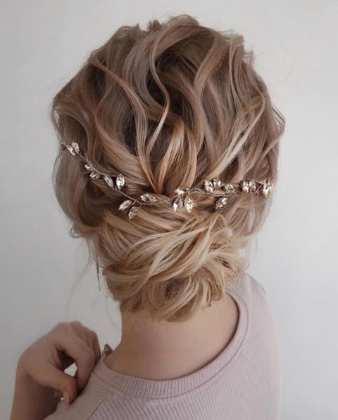 Mary - Bridal hair vine