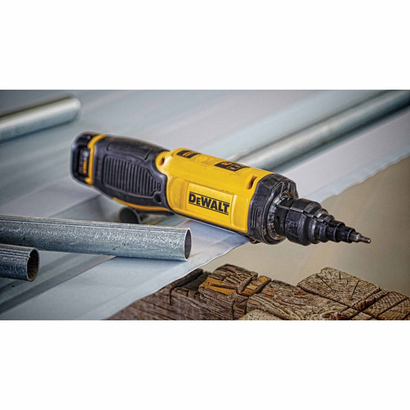 DeWalt DCF681N2 8V MAX Gyroscopic Screwdriver With Conduit Reamer