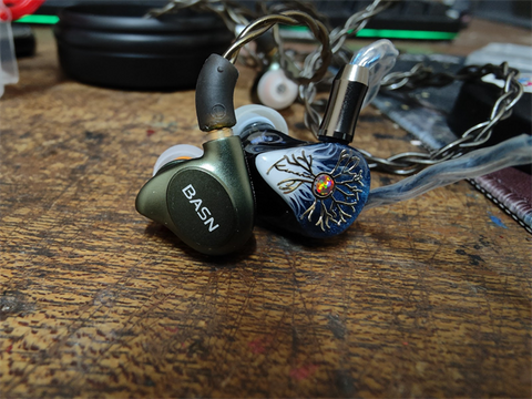 basn in ear monitor headphone for musician singer drummer shure iem westone earphone KZ in ear sennheiser custom in ear factory and manufacturer OEM ODM supplier and agent