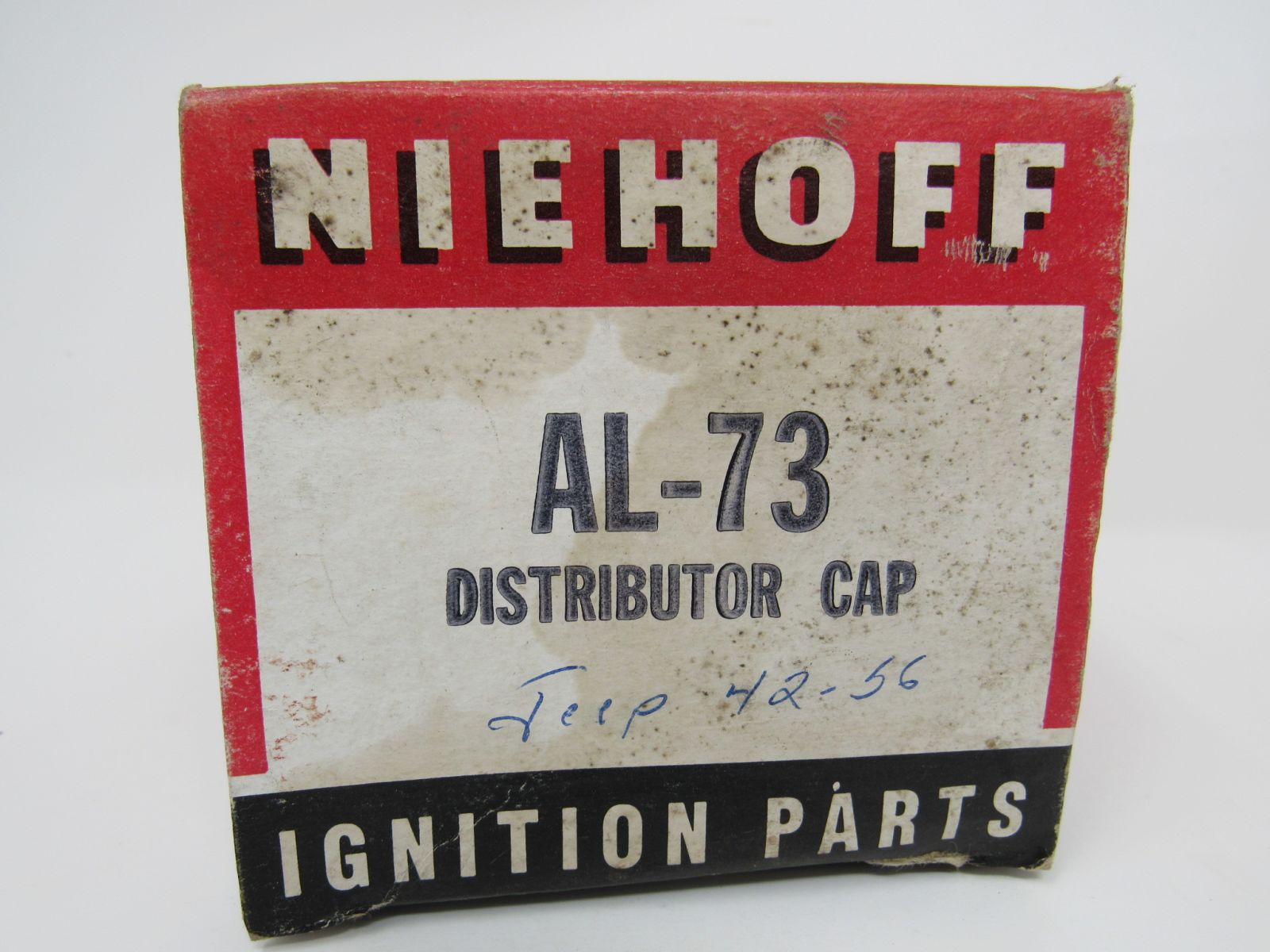 Niehoff Distributor Cap 4 Cylinder Jeep 42-56 AL-73 -- New