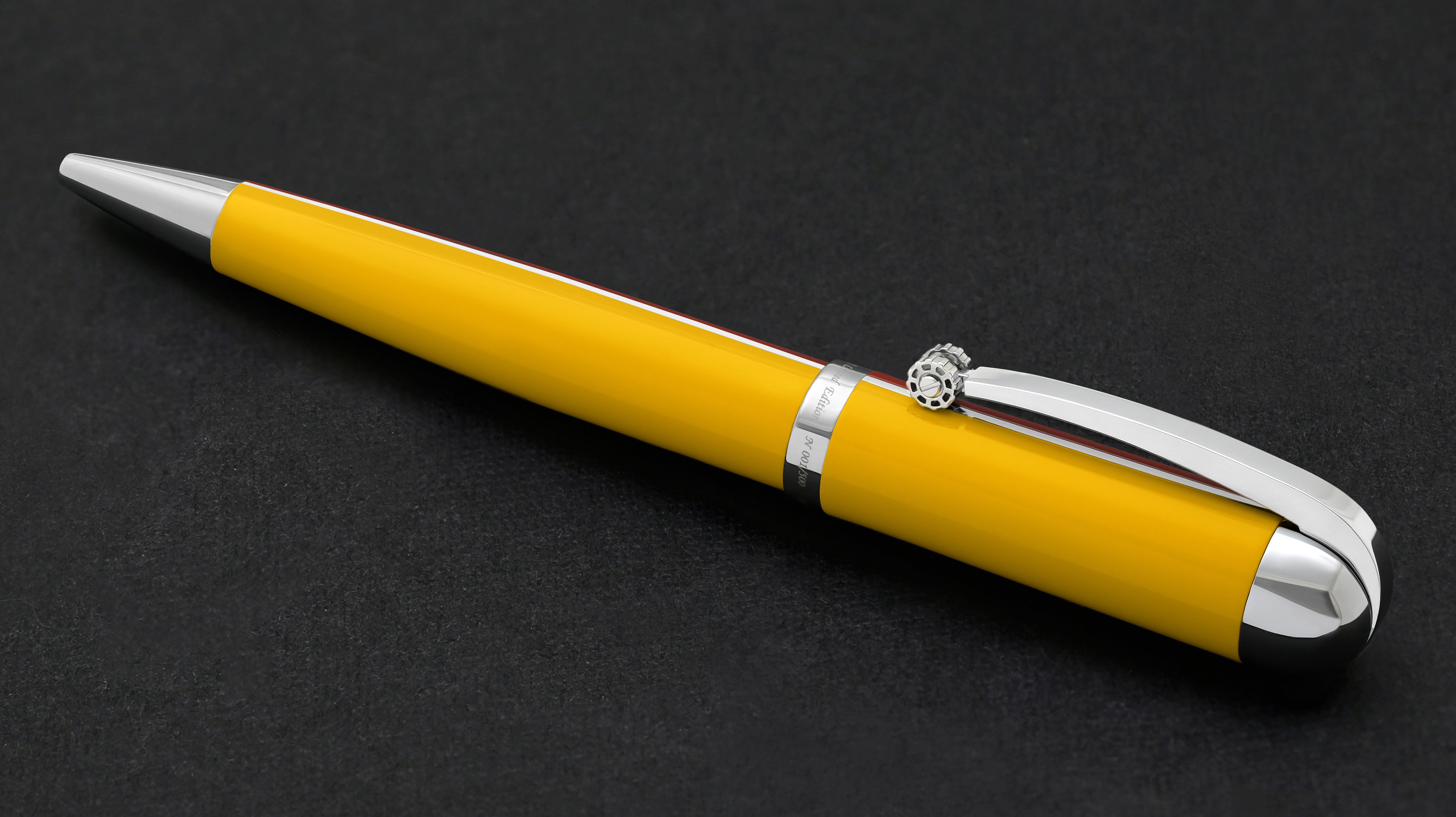 Visionary? Brass & Aluminum Enameled Ballpoint Pen - Aspen Gold / Red