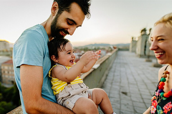 8 Dinge, die frischgebackene Mütter in Ihrer Wickeltasche brauchen