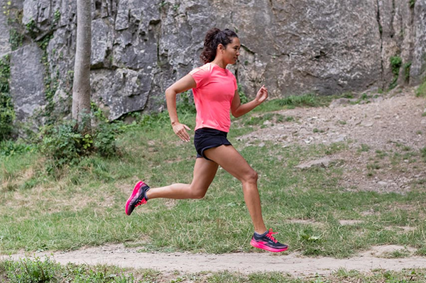 ¿Qué llevar para correr en verano?