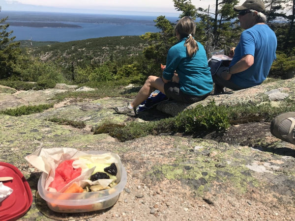 Cómo empacar el picnic perfecto en la mochila