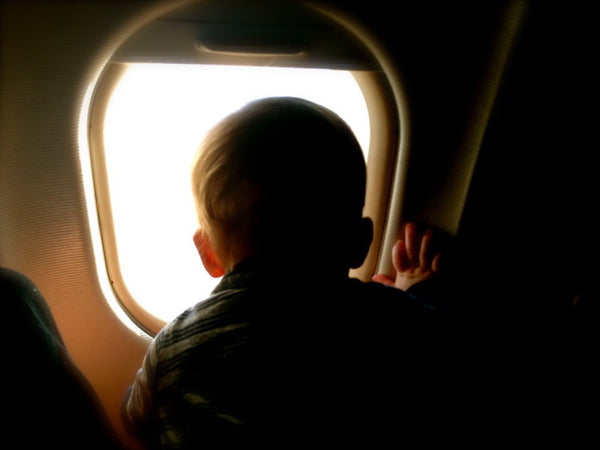 Was sollte man für Reisen mit Kindern einpacken?