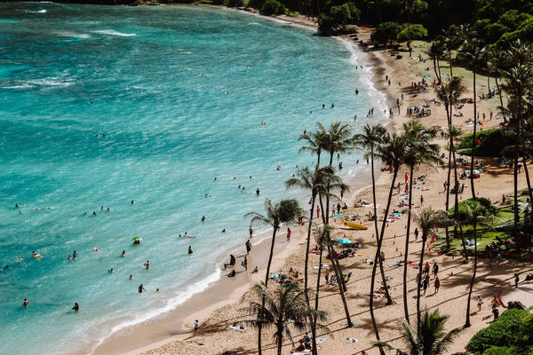 Consejos para planificar unas vacaciones familiares asequibles en la playa