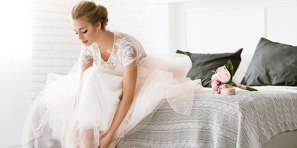 Simple Minimalist Elegant Wedding Dress